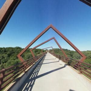 High Trestle Trail Bridge in Madrid, IA - Virtual Globetrotting