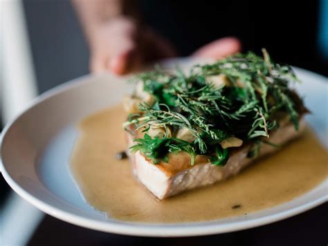 The Best Bistros & Wine Bars In Montreal - Montreal - The Infatuation