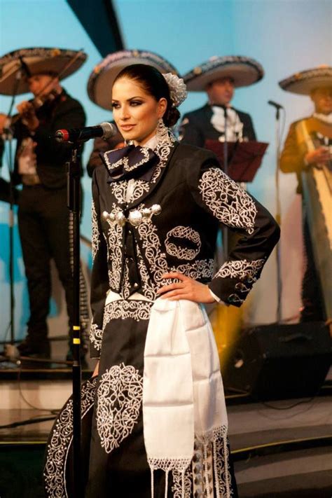 Perfecta Mariachi Outfit Mexican Outfit Traditional Mexican Dress