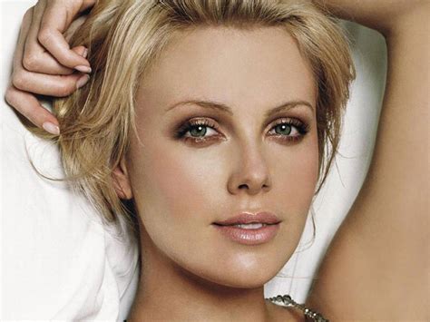 Charlize Charlize Theron Wallpaper 1693273 Fanpop