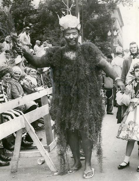 13 vintage Mardi Gras costumes that will haunt your dreams - mardigras.com