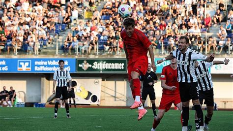 Wagner mit Köpfchen U23 des FC Bayern gewinnt Auftakt bei Wacker