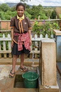 Les Enfants Avant Tout Association à but humanitaire