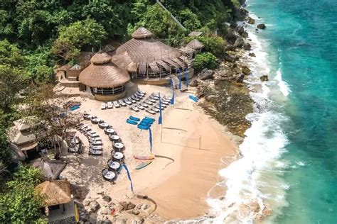 Pesona Kecantikan Pantai Karma Kandara Di Uluwatu Private Beach Cocok