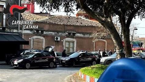 Catania Carabinieri Setacciano San Cristoforo E Picanello