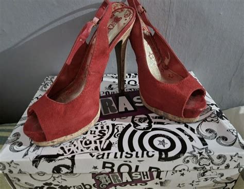 Red Pumps, Women's Fashion, Footwear, Heels on Carousell