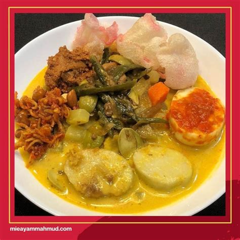 9 Rekomendasi Tempat Makan Lontong Medan Yang Paling Enak