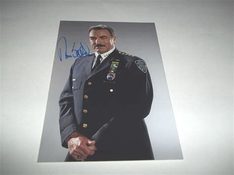 TOM SELLECK SIGNED 4X6 BLUE BLOODS PHOTO 1C | #1787385491