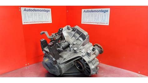 Gearbox Volkswagen Fox 1 2 02T300020A JUR