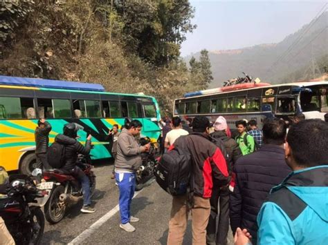 Ten Injured In Dhading Bus Accident The Himalayan Times Nepals No