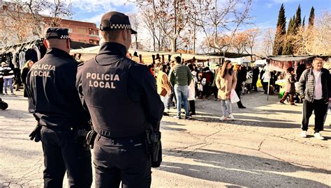 La Policía Local Refuerza La Vigilancia En Zonas Comerciales Para