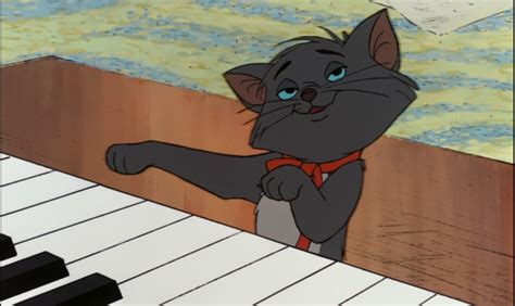 BERLIOZ The Aristocats 1970 Playing The Piano Immagini Disney