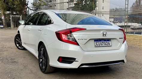 Testamos o Honda Civic Touring Sedã turbo ainda é boa compra