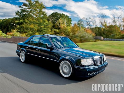 Mercedes Benz and Porsche build a super sedan, Mercedes Benz 500E