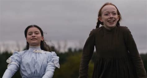 New Anne Trailer Shows It Is So Easy To Love Green Gables Moviefone