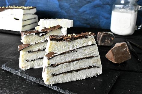 Easy Homemade Viennetta Recipe | SunCakeMom