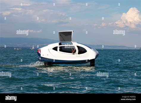 Hydrofoil Technology Hi Res Stock Photography And Images Alamy