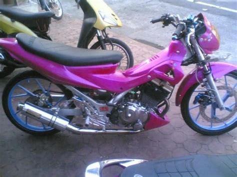 ENTERPRISES: Modified Suzuki Raider 150