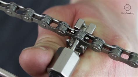 Break A Bike Chain With A Chain Tool Youtube