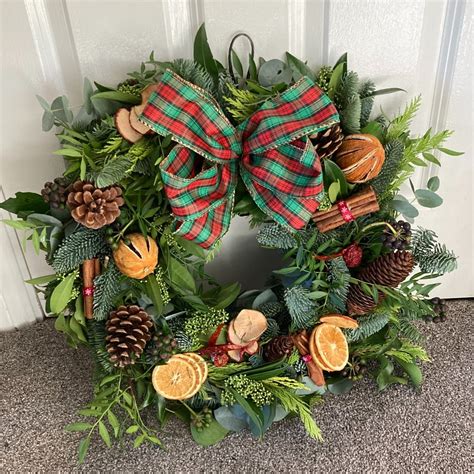 Willow House Flowers Fresh Christmas Door Wreaths For Delivery From 1st