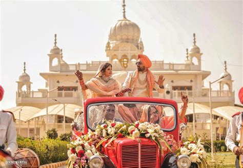 Best Bride And Groom Entry Ideas To Spice Up Your Wedding Events