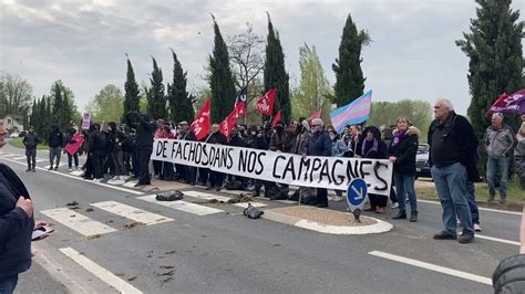 Élections 202 2 on Twitter Éric Zemmour en dédicace à Montlouis