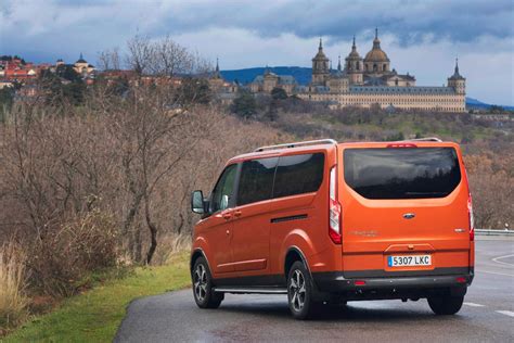 Nuevo Ford Tourneo Custom Active EcoBlue Hybrid datos precio opinión