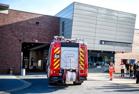 Werl NRW Brand In Der JVA Werl Nahe Einer Zelle Feuerwehr Im Einsatz