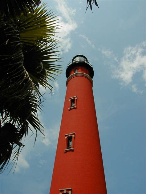 Lighthouse - VIEWBUG.com