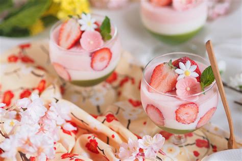 京都の春を彩る「桜」。この季節にしか食べることのできないスイーツをご紹介。caedekyoto カエデ京都 紅葉と伝統美を引き継ぐバッグ