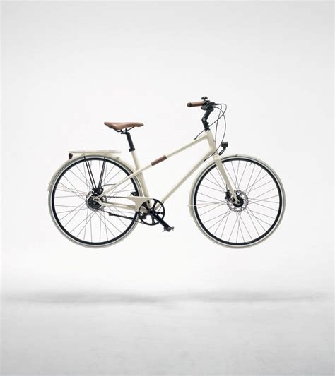 Hermès Launches Two Ultra Lightweight Luxury Bicycles Yatzer