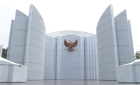 Monumen Perjuangan Jawa Barat Cukup Terkenal Di Kota Bandung Ini