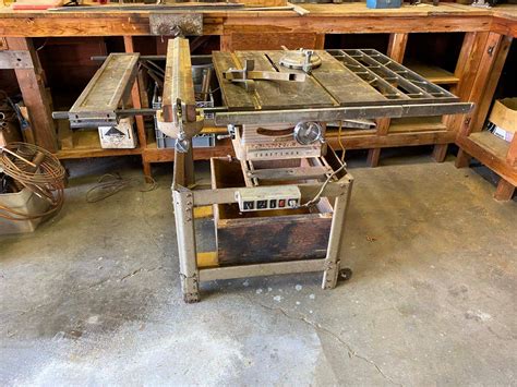 Lot 202 Vintage Craftsman 100 Table Saw On Wheels Works Adam S Northwest Estate