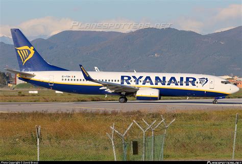 EI FOH Ryanair Boeing 737 8AS WL Photo By David Bracci ID 862188