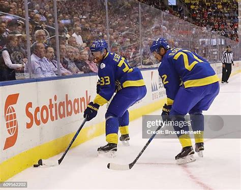 Sedin Brothers Photos and Premium High Res Pictures - Getty Images