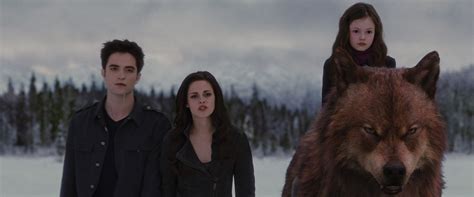 Jacob Renesmee Bella and Edward - Twilight Series Photo (36548217) - Fanpop