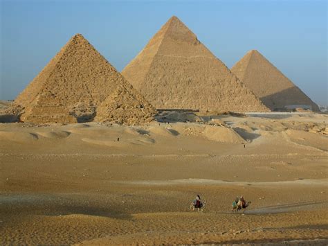 Great Pyramid of Giza Historical Facts and Pictures | The History Hub