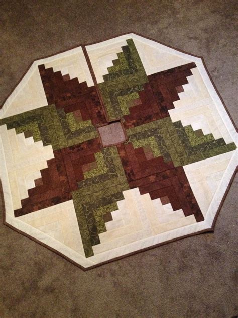 My Own Take On The Log Cabin Tree Skirt I Saw Used A Quilt As You Go