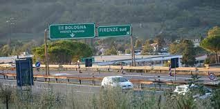 A Milano Napoli Chiusura Della Stazione Di Firenze Sud Paese Sera