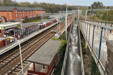 All trains cancelled between Preston and Bolton after tragedy on tracks ...