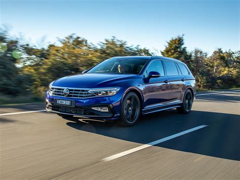 The Passat 206TSI R-Line Could Be Volkswagen's Best All-Rounder | Man ...