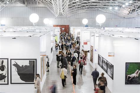 Artissima Fiera D Arte Contemporanea A Torino Move Magazine