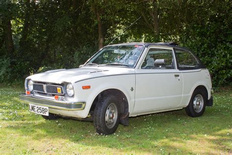 My 1976 Honda Civic 1200 Deluxe 1st Gen Trigger S Retro Road Tests