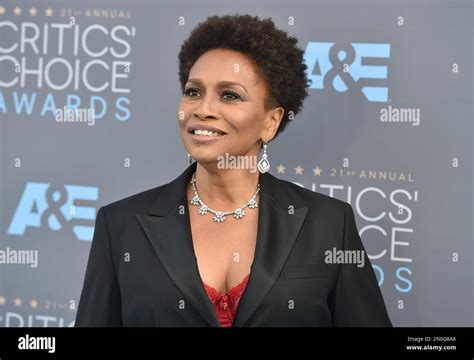 Jenifer Lewis Arrives At The 21st Annual Critics Choice Awards At The