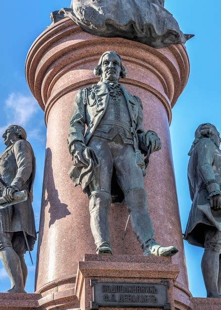 Monumento A Catalina La Grande En Odessa Ucrania Foto Premium