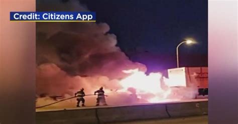 I 95 Northbound Reopens After Closure Due To Crash Fire Cbs Philadelphia