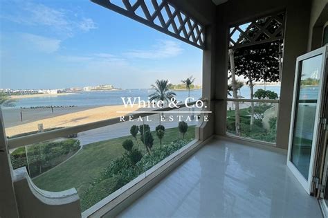 Apartment/Flat: Full Sea View | New Upgrades | Available | dubizzle Dubai