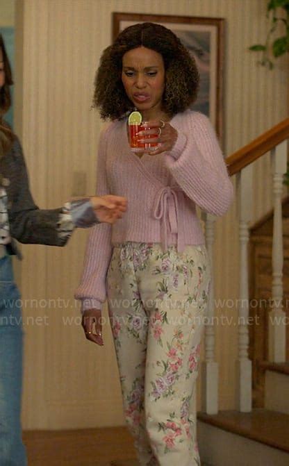 WornOnTV Paiges Pink Wrap Sweater And Floral Sweatpants On UnPrisoned