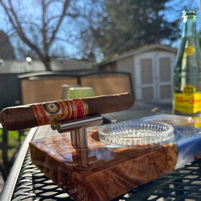 Perdomo Th Anniversary Sun Grown Cigar Review