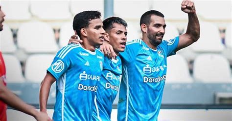 Sporting Cristal goleó por 4 0 a la Universidad Católica en la Tarde